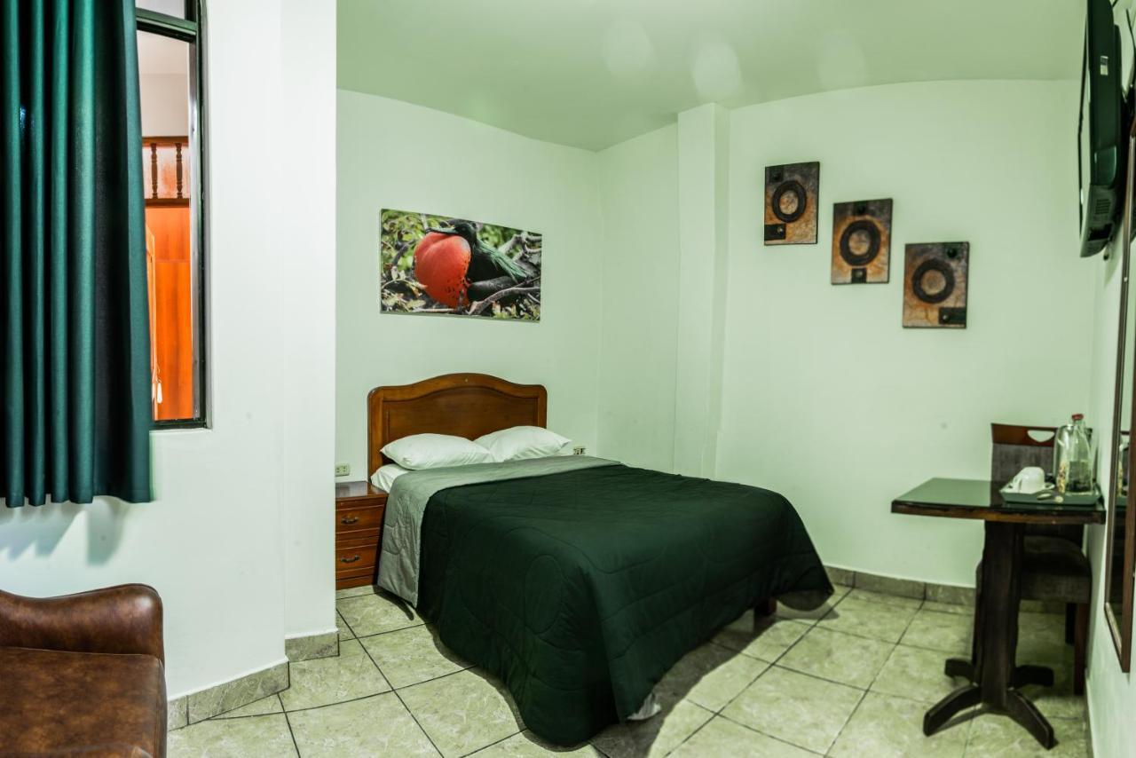 Hospedaje Gran Imperial Tumbes Exteriér fotografie